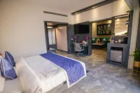 Hotel Swarn Towers Hotel a Bareilly
