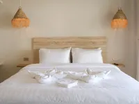 Nymph Hideout Hotels near هاد ياو