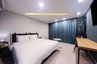 onna Hotels in Nam-gu