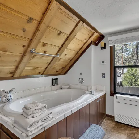 Idyllwild Inn