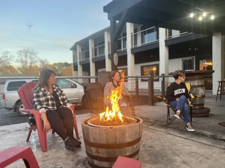 Black River Motel and Restaurant