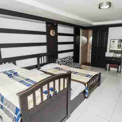 Quezon Premier Hotel Lucena Rooms