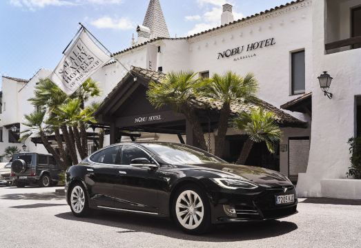 노부 호텔 마르베야 객실 내부 인테리어