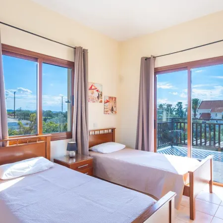 Villa Sunlove
