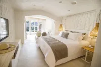 Kove Mykonos - A Myconian Collection Hotel