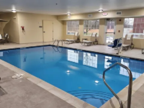 Wingate by Wyndham Youngstown/Austintown Hotels in Austintown