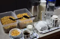 Noboribetsu Guest House AKA & AO - breakfast