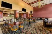 Quality Inn & Suites Hotels in Abingdon