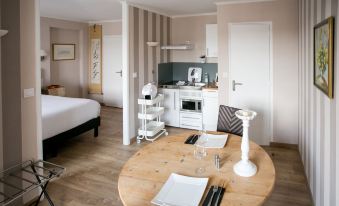 Le Cotentin Appart'hôtels & Restaurant le Cot'
