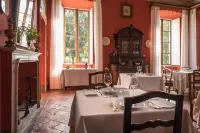 Albergo Real Castello Hotels in Villa-borgo