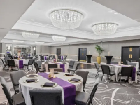 The Admiral, Downtown Historic District Hotels in Mobile