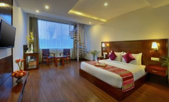 TreeHouse Chail Villas