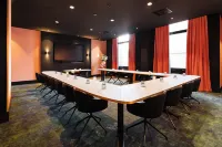 Van der Valk TheaterHotel de Oranjerie Hotels in Herkenbosch