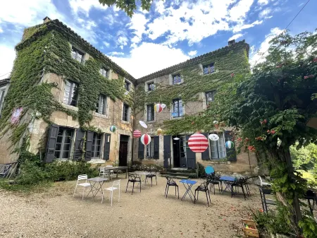 Parenthèse en Luberon Отели в г. Рюстрель