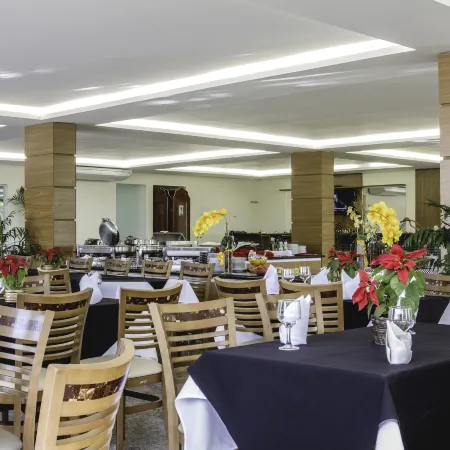 Colonial Plaza Hotel Pindamonhangaba