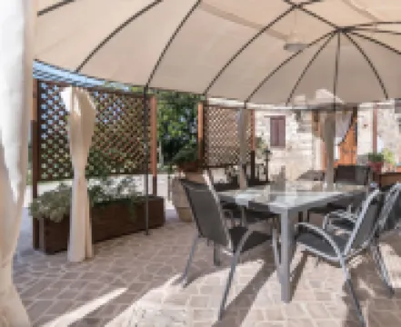 B&B 칸티코 델레 크리처