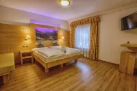 Hotel Garni Snaltnerhof Các khách sạn ở Ortisei