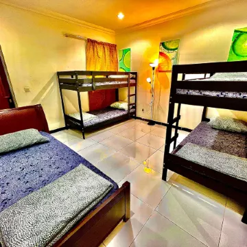 Home Stay Hostel