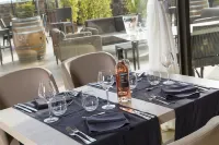 Hôtel la Lagune - breakfast