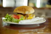 Jollyboys Backpackers and Camp - 朝食