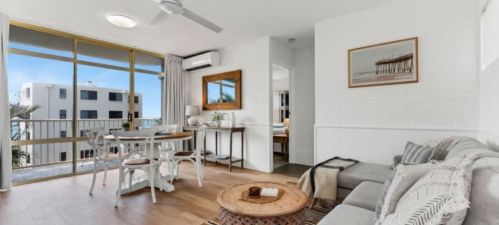 Surf Dance Apartments Hotels in Coolum Beach
