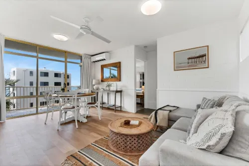 Surf Dance Apartments - 3-Star