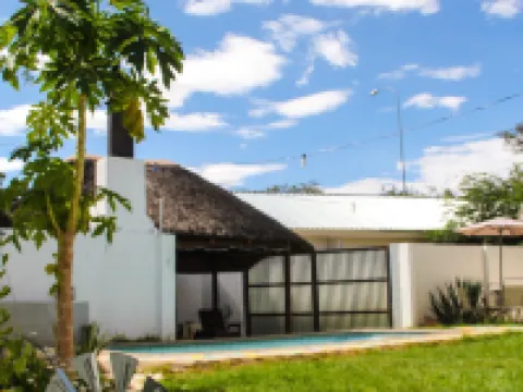 Kate's Nest Guesthouse & Backpackers ウィントフークのホテル