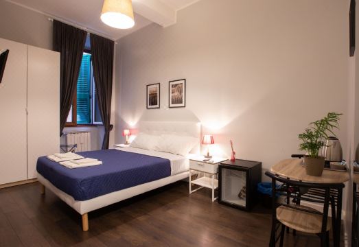 마리베아 로마 센터 근처 거리 풍경