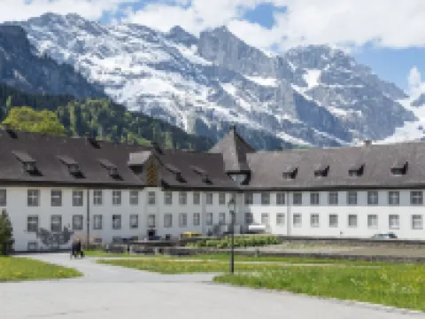 Bellevue-Terminus - Urban Lifestyle Hotel Hotels in Engelberg
