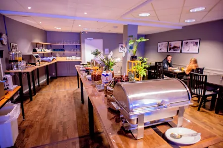 Hotel Expo Stockholm Отели в г. Alvsjo