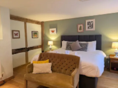Seven Stars Hotels in Ledbury