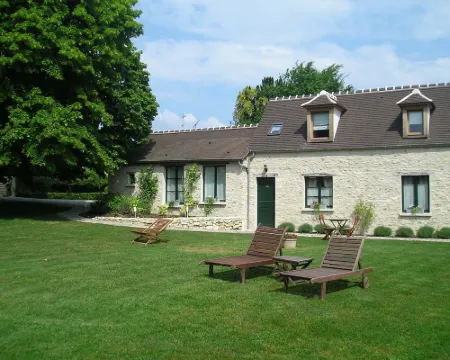 Hotel Senlis L'Aunette Cottage Hôtels à : Chamant