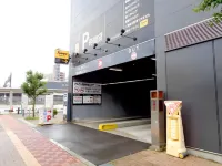 Toyoko Inn Akita-eki Higashi-guchi - parking