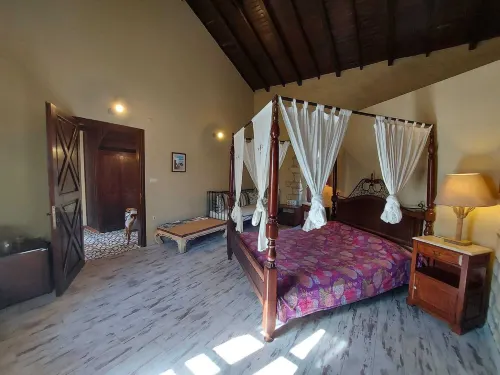 1882 Hotel - Losmen
