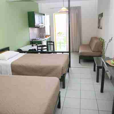 Apollon Hotel Apartments Rooms
