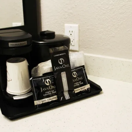 La Quinta Inn & Suites by Wyndham Pomona