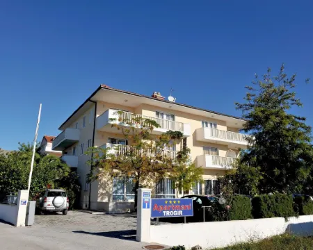 Apartmani Trogir Hoteles en Trogir