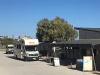 Tasman Holiday Parks - Denham Seaside - parking
