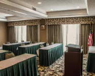 Quality Suites San Antonio Northeast 키르비 호텔