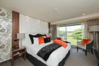 Croydon Lodge Hotels in Gore