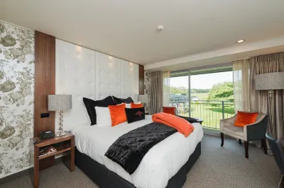 Croydon Lodge Hotels in 