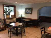 Super 8 by Wyndham Manchester Airport - Morgenmad