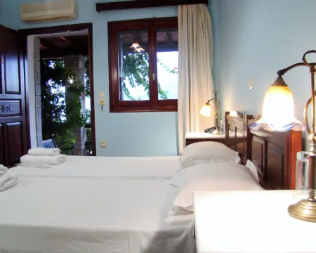 Ilion Hotel Hotels in Naupactus