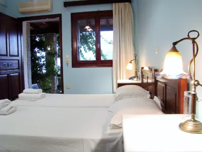 Ilion Hotel Hotels near Nafpaktos Old Port