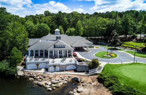 亞特蘭大長青湖畔度假村