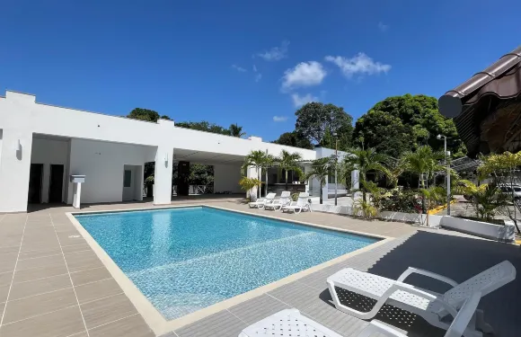 科羅納多旅館酒店