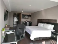 Elite 47 Hotel & Suites Hotels near Espacio Interlomas