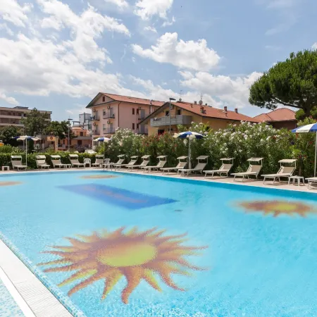 Universal Hotel
