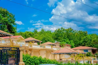Le Village d'Ennery Các khách sạn ở 