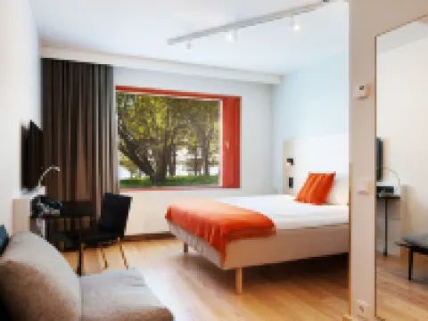 哈納薩日飯店 艾斯堡附近的飯店